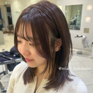 ＊ミディアムハッシュカット