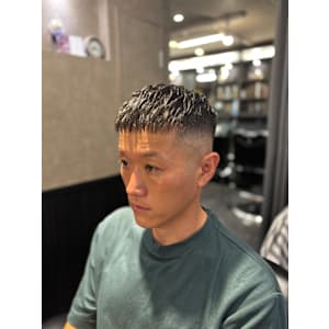 ハイスキンクロップ