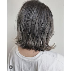 【グレージュカラー/佐藤杏丸】