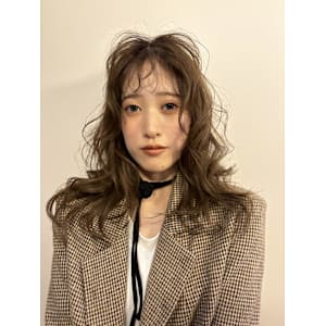 ミルクティーベージュ/ケアブリーチカラー/透明感ベージュ