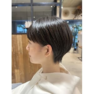 fleur岩政/マッシュショート/30代40代/薬院