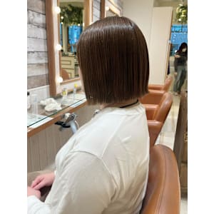 【Ｎｅｏｌｉｖｅｋｕｔａ町田店】切りっぱなしボブ