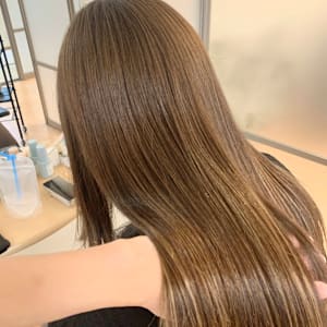 ブリーチなしダブルカラー　黒髪卒業　グレージュ　白髪ぼかし