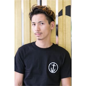 アバンギャルドに