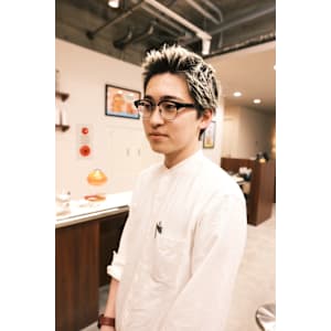【Look at】スパイキーショート