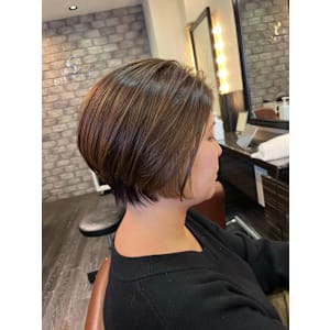 髪質改善認定サロンun 武蔵小杉×スタイル