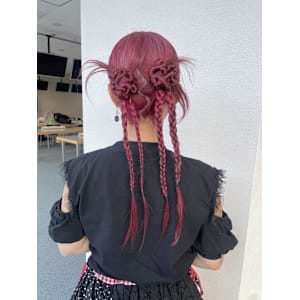 トレンドカチモリヘア