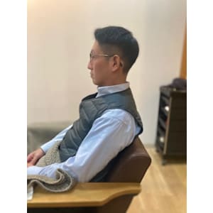 お客様髪質改善データ1497(三ミリフェード)