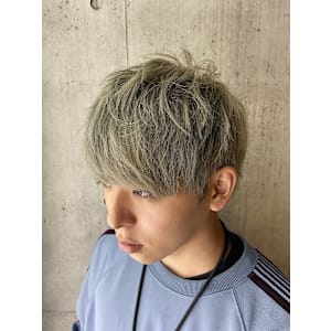 ナチュラルショートマッシュ ハイトーン 【表参道】