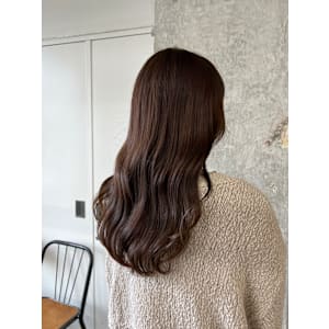 オリーブブラウン