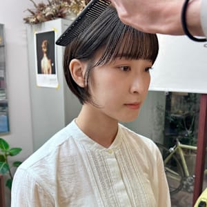 【Look at】ショートボブ顔まわり