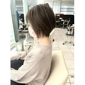 40代/50代/大人ショート/丸の内/東京