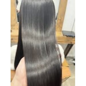 20代30代ミネコラ　艶ロング　ニュアンスカラー