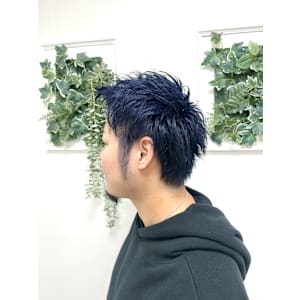 ネイビーブルー