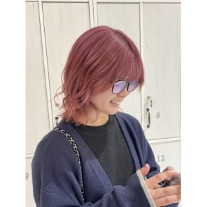 ダブルカラー／ピンクカラー／ガーリーヘア／暖色カラー