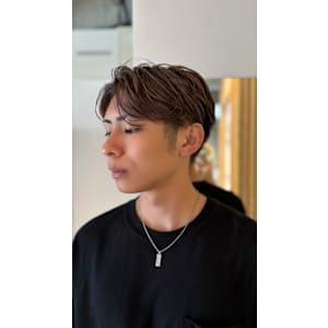【takumi】メンズショート／センターパート