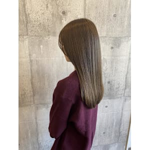 ラベンダーベージュ〈ARCH CHIAKI〉