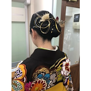 ぴたっとタイトなヘアセット