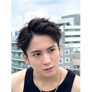 フェザーショートアップバング短髪ツーブロック