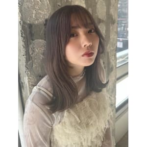 グレージュカラー/ブリーチ/レイヤーカット