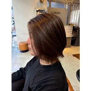 ツヤたっぷりベージュ