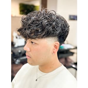 大人フェードスペインカールスパイラルパーマ