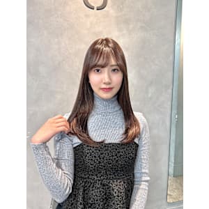 艶髪　ストレート　