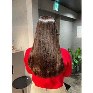 ii+U 銀座 【アイユー ギンザ】×スタイル