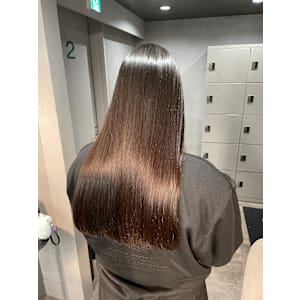 ii+U 銀座 【アイユー ギンザ】×スタイル