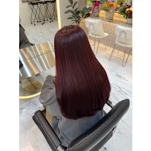 ii+U 銀座 【アイユー ギンザ】×スタイル