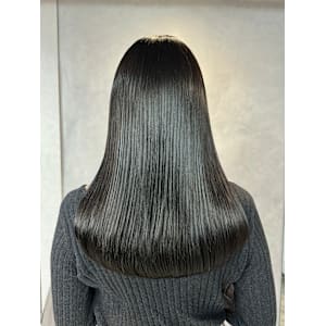 地毛風カラー　暗髪　艶髪