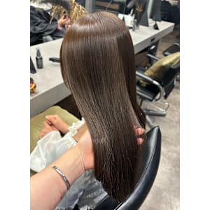 ii+U 銀座 【アイユー ギンザ】×スタイル