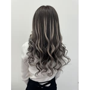 この冬もモテる！シルバーバレイヤージュ！