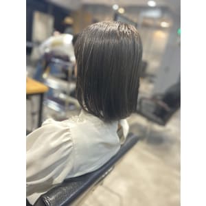 黒染めを使わないダークカラー☆ブルーブラック