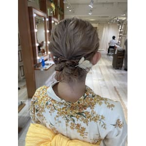 【Neolivekuta】☆シニヨン☆【町田】