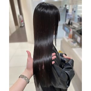 人生を変える縮毛矯正『酸性ストレート』