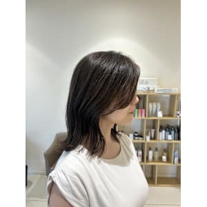 赤み消しブラウン