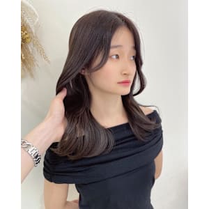 冬に透明感のあるこんなカラーいかがですか？