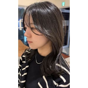 ○透明感艶カラー