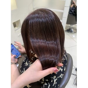 ツヤツヤレッドブラウン