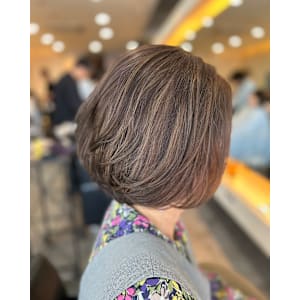 躍動感のある動きのあるボブスタイル - AGEE GARDEN 【アージェガーデン】【アージェガーデン】掲載中