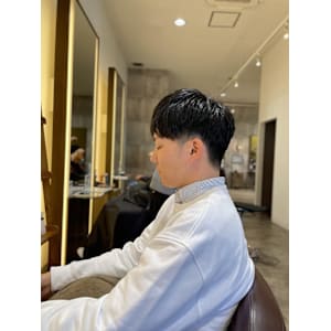 ツーブロックショート