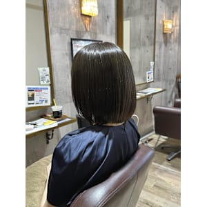 オリーブカラー