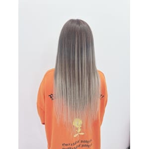 暗髪の方必見！バレイヤージュstyle！