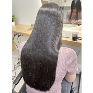 美髪◎地毛風酸性ストレート【grow赤羽】