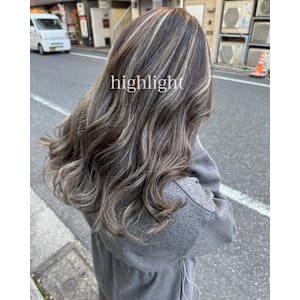1.5回ブリーチハイライトグレージュ【錦糸町北口】