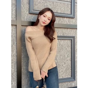 柔らかベージュ×韓国