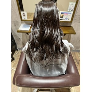 赤み消し アディクシーカラー