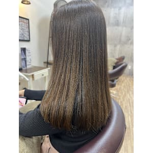 縮毛矯正／髪質改善