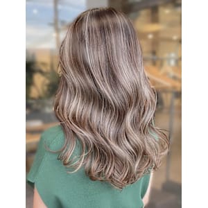 20代30代40代髪質改善カラーアッシュベージュ艶感